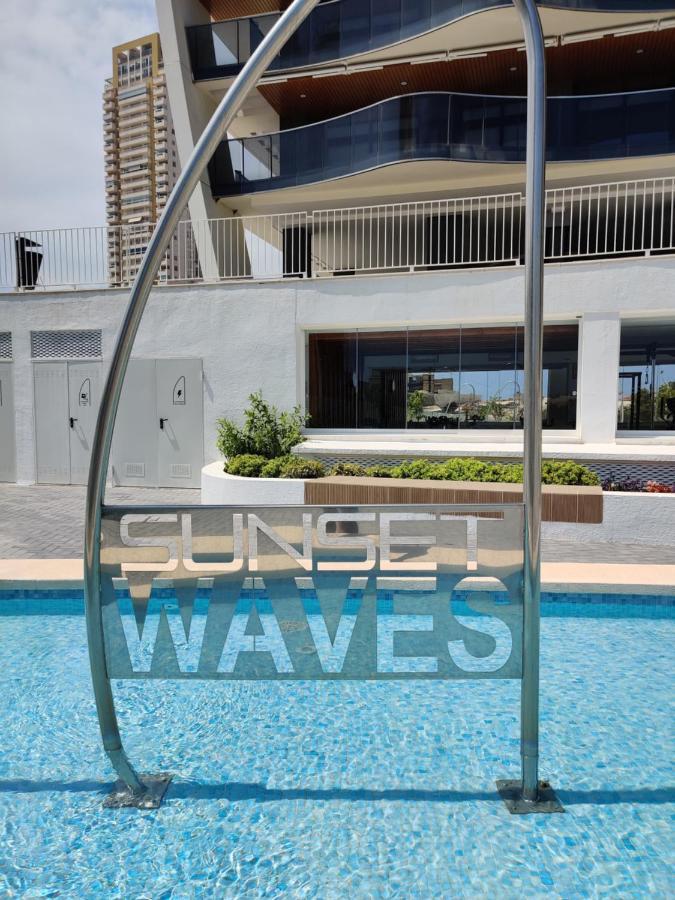 Sunset Waves Aparts By Rb Benidorm Exterior photo