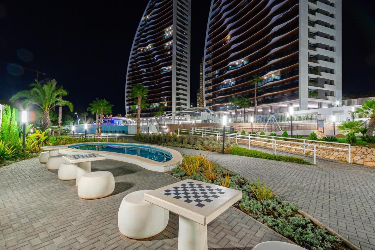 Sunset Waves Aparts By Rb Benidorm Exterior photo